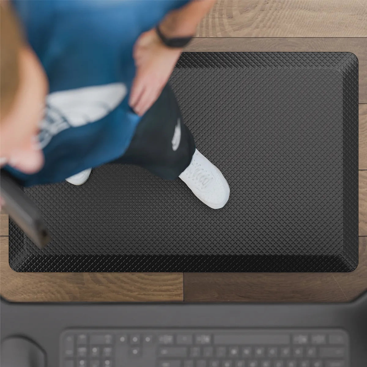 Mark Adler Mat 3.0 80 cm mat for electric desks