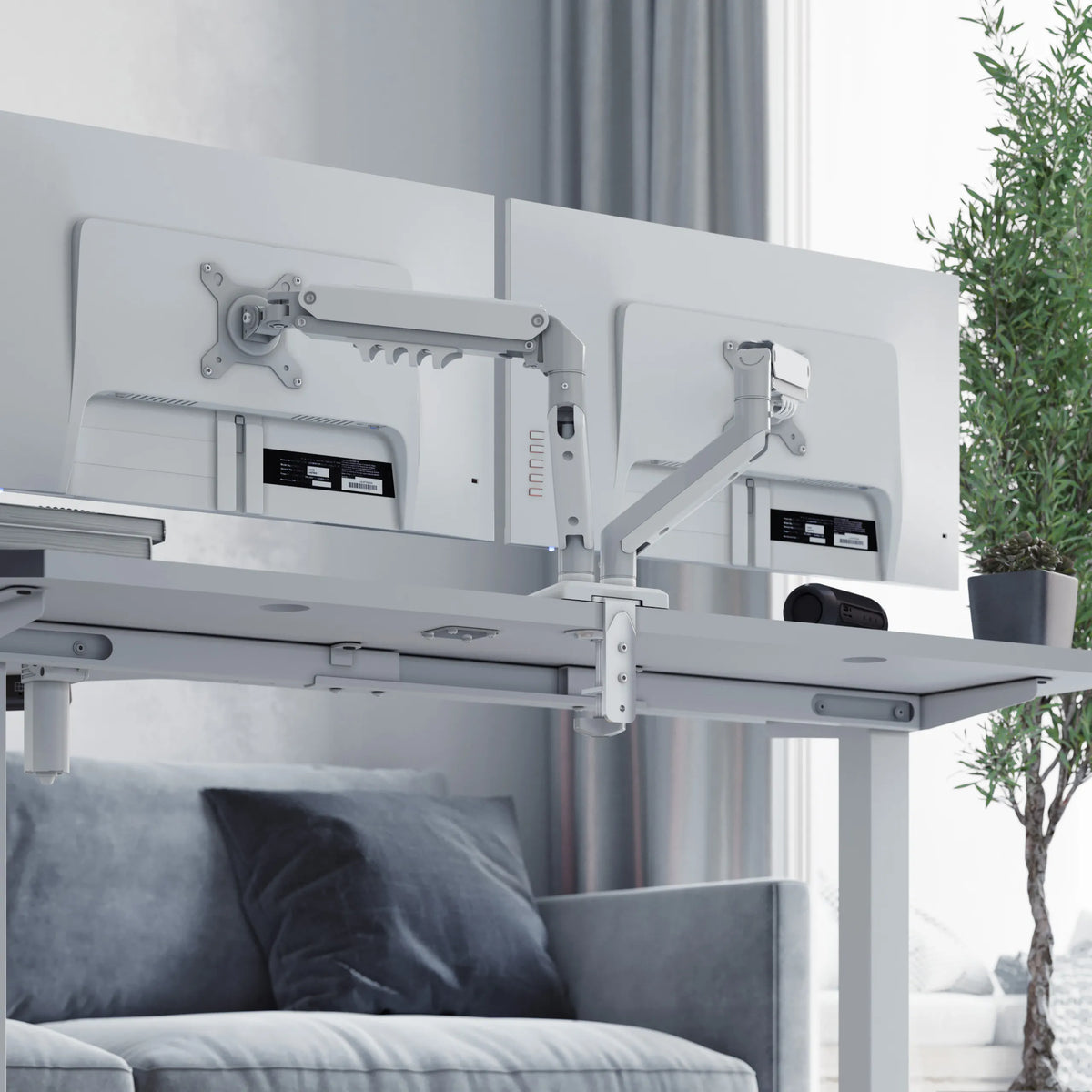 Mark Adler Flow 4.0 dual-monitor mount