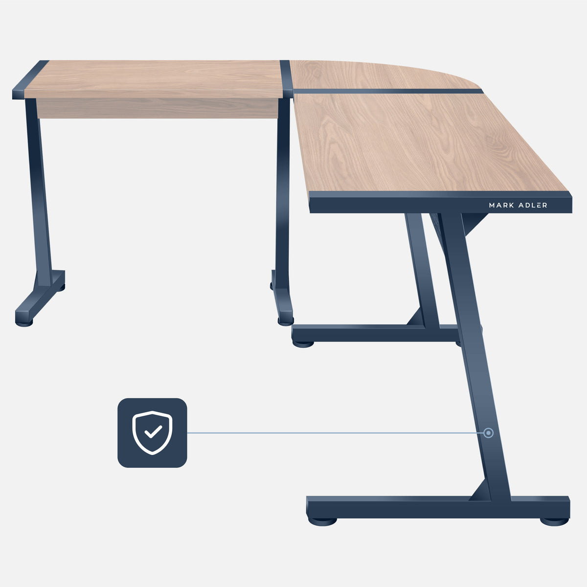 Mark Adler Leader 5.5 Desk, height 147 cm