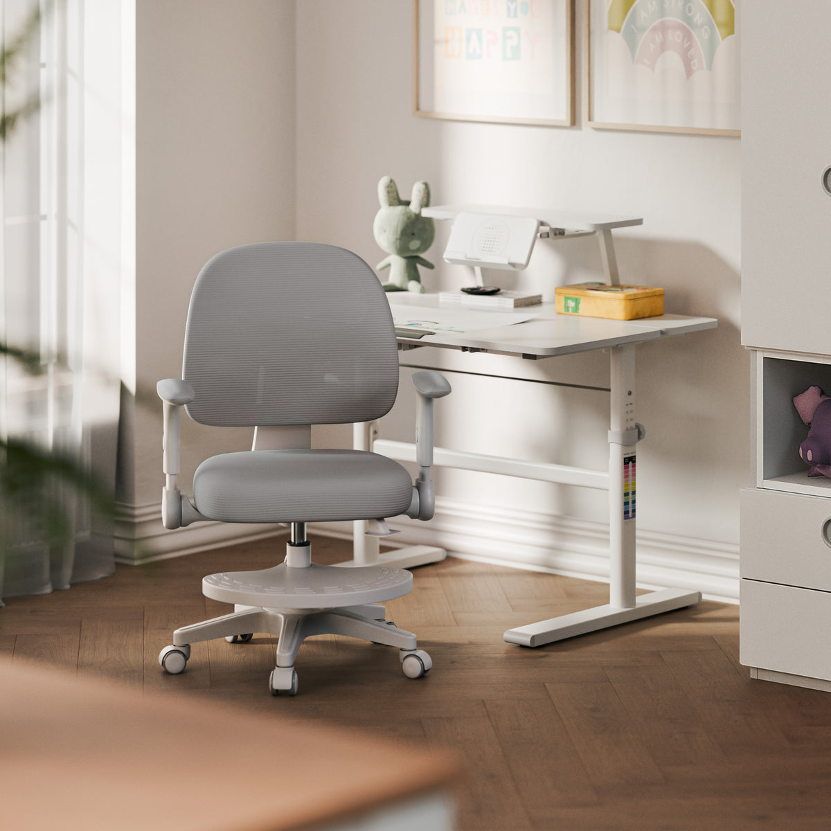Mark Adler JUNIOR 5.0 Grey swivel chair
