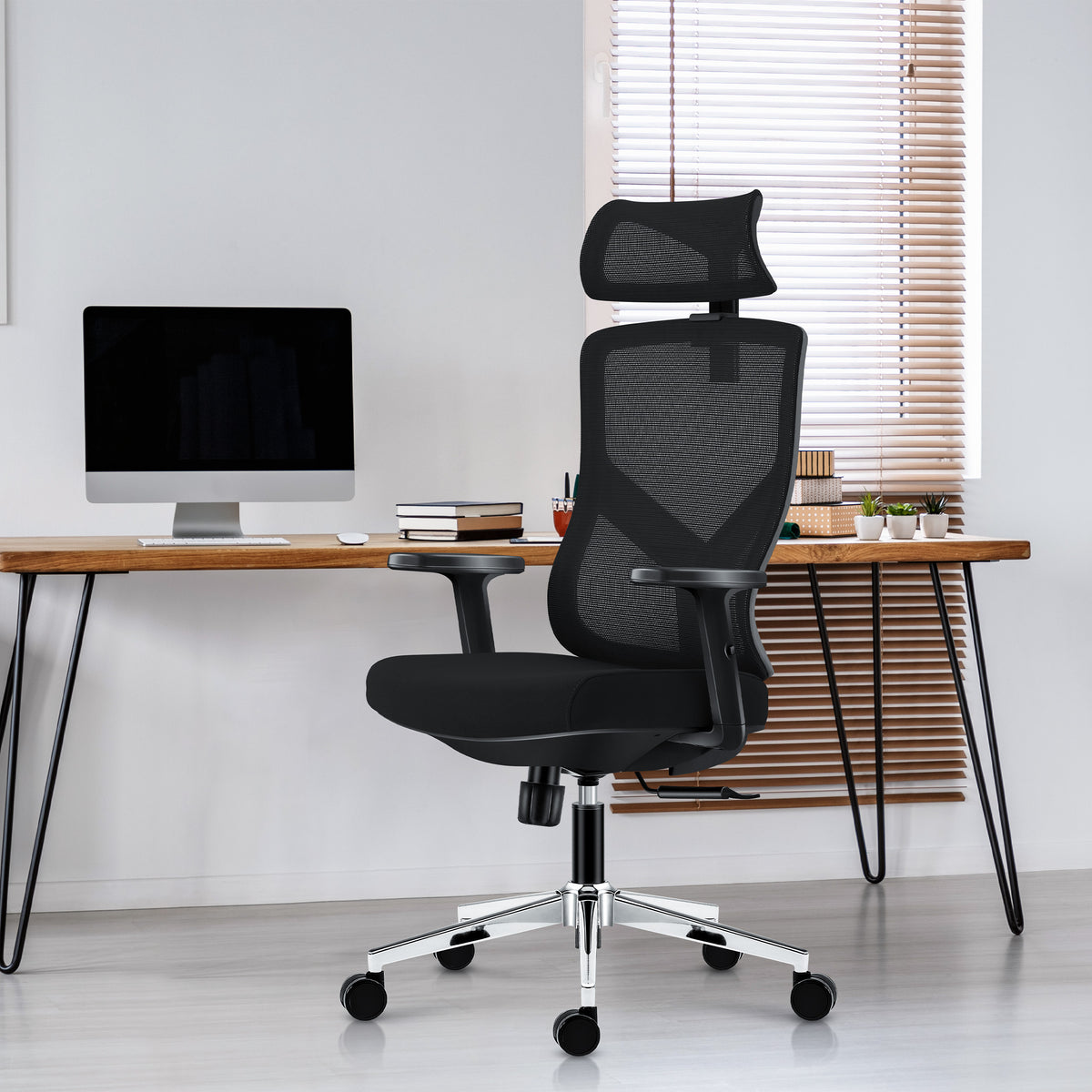 Mark Adler Manager 3.3 Black Ergonomic Chair