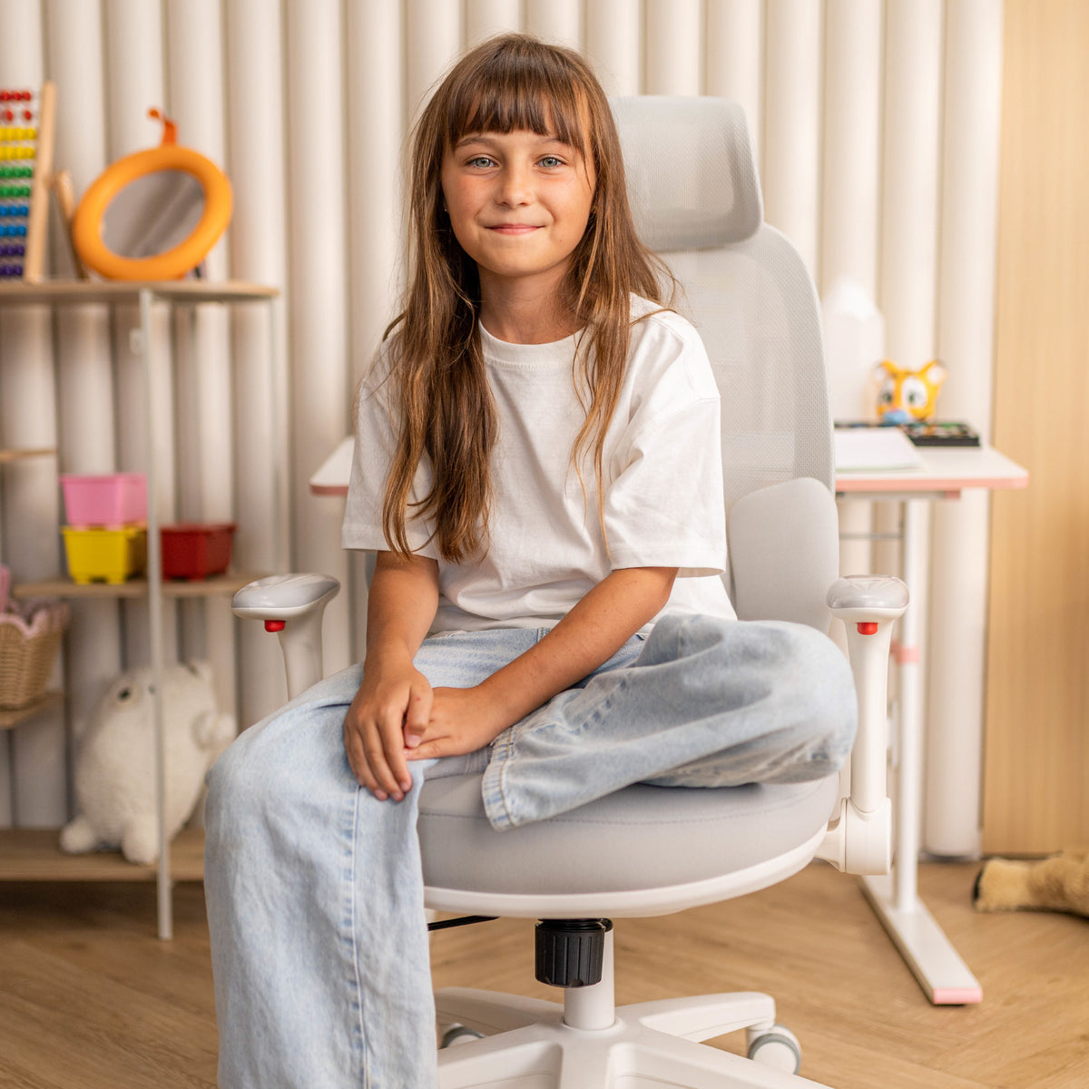 Mark Adler Junior 6.3 Grey Ergonomic Children’s Armchair